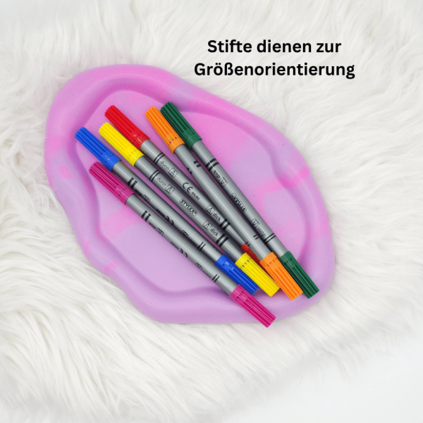 Wolkenteller oval 25cm - flieder / rosa / Marmor Effekt - matt